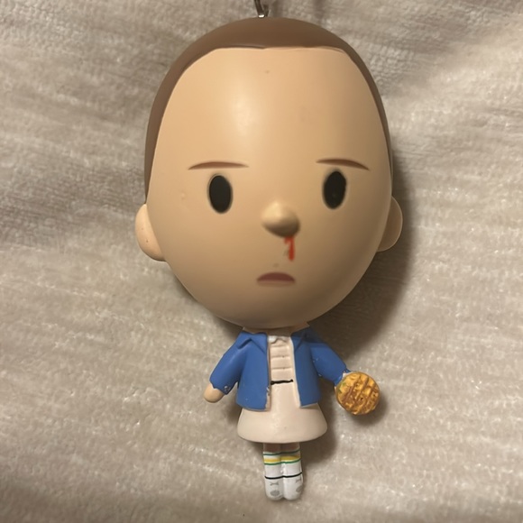 Hallmark Stranger Things Eleven Tree Ornament - Picture 3 of 3
